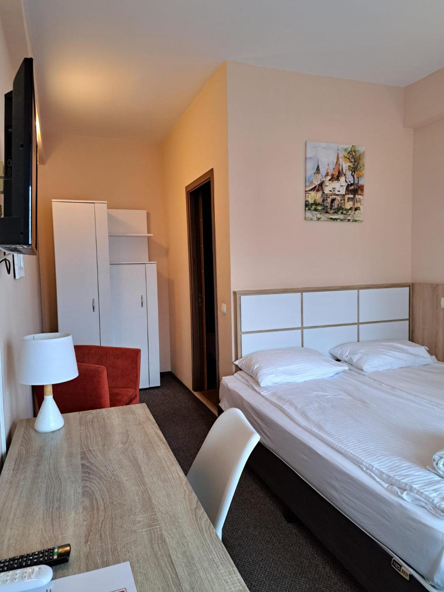 Long Street Hotel Brașov Zimmer foto